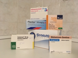 fájdalom amikor hialuronsavat injektálnak az ízületbe)